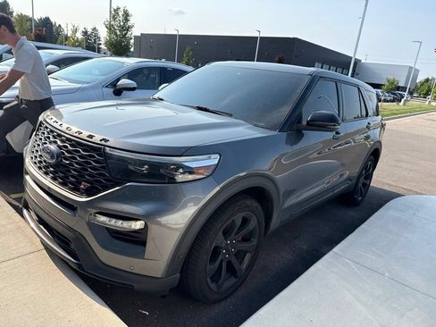Used 2022 Ford Explorer ST w/ Equipment Group 401A AWD/4WD image 1