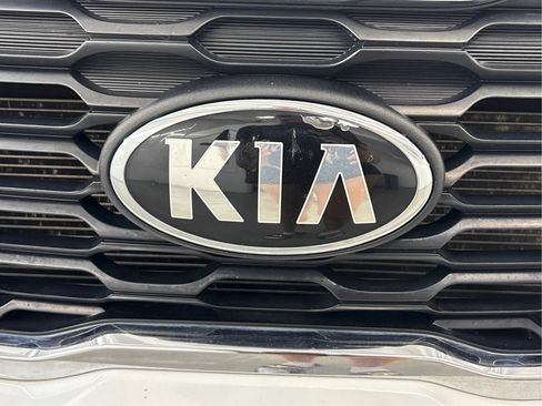 Used 2019 Kia Sorento S AWD/4WD image 33