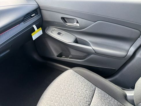 New 2026 Nissan Sentra SV w/ SV Convenience Package FWD image 27