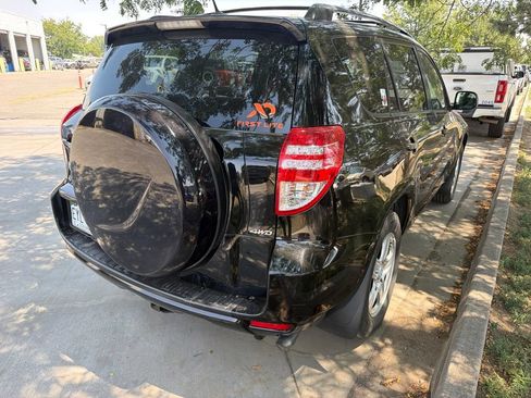 Used 2011 Toyota RAV4 4WD V6 w/ Tow Prep Pkg image 3