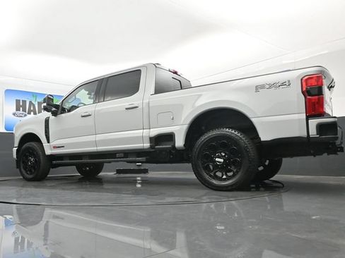 New 2026 Ford F250 Lariat w/ Black Appearance Package AWD/4WD image 20