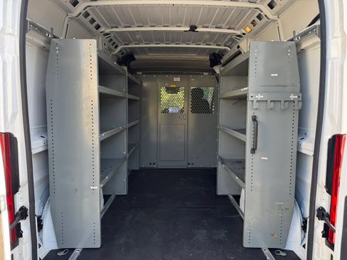 Used 2022 RAM ProMaster 2500 w/ Premium Convenience Group FWD image 20