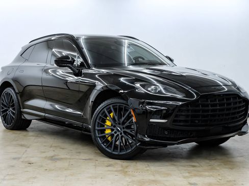 Used 2023 Aston Martin DBX 707 image 5