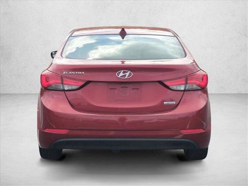 Used 2016 Hyundai Elantra Limited image 6