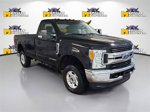 Used 2017 Ford F250 XLT w/ Snow Plow Prep Package image 3