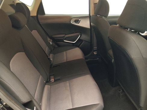 Used 2022 Kia Soul LX FWD image 19