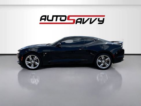 Used 2019 Chevrolet Camaro SS RWD image 4