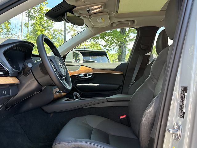 Certified 2024 Volvo XC90 B5 Plus AWD/4WD image 10