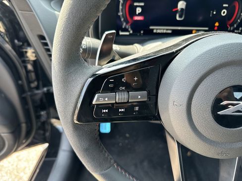 New 2024 Nissan Z Performance w/ Floor Mat Package RWD image 13