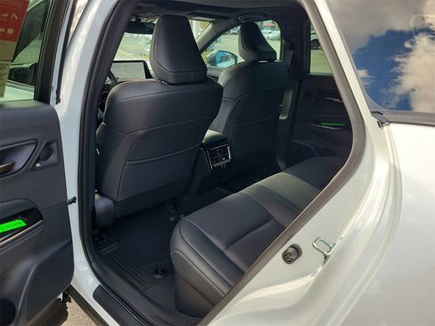 New 2026 Toyota Crown Limited image 9