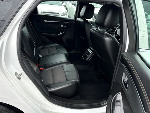 Used 2018 Chevrolet Impala LT image 11