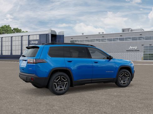 New 2026 Jeep Cherokee Laredo image 4