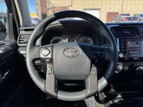 Used 2021 Toyota 4Runner Venture w/ Moonroof Package AWD/4WD image 30