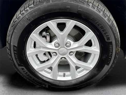 Used 2024 Jeep Grand Cherokee Limited image 29