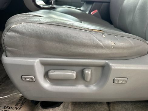 Used 2011 Toyota Sequoia Limited image 15