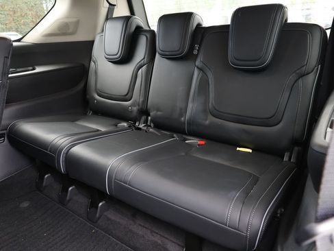 Certified 2026 INFINITI QX80 Luxe w/ Cargo Package AWD/4WD image 22