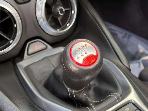Used 2017 Chevrolet Camaro SS RWD image 21