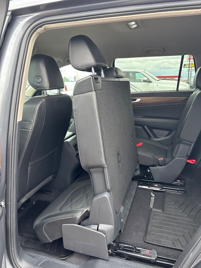 Used 2024 Volkswagen Atlas SE AWD/4WD image 25