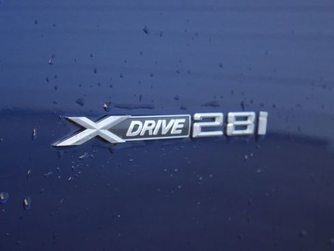Used 2015 BMW X3 xDrive28i AWD/4WD image 7