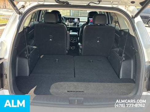 Used 2023 Kia Sorento SX AWD/4WD image 21