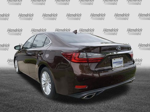 Used 2016 Lexus ES 350 w/ Premium Package w/Wood Trim FWD image 8