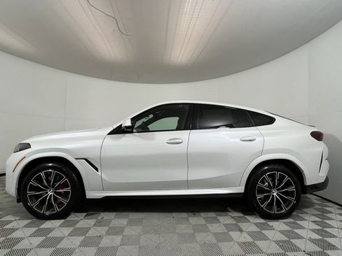 New 2026 BMW X6 xDrive40i w/ Executive Package image 4