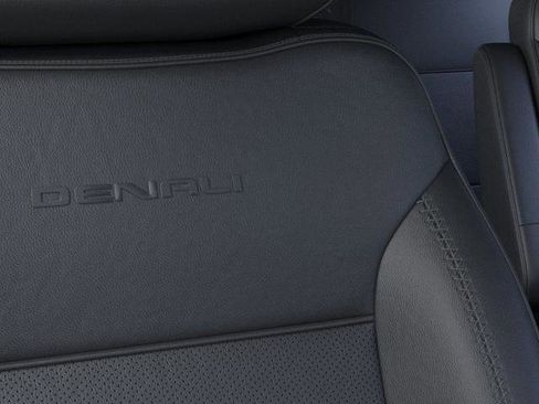 New 2026 GMC Yukon Denali AWD/4WD image 21