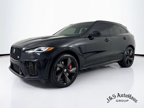Used 2022 Jaguar F-PACE SVR AWD/4WD image 3
