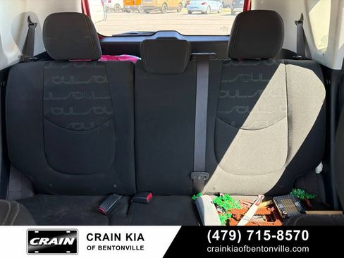 Used 2013 Kia Soul + FWD image 25
