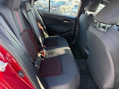 Used 2025 Toyota Corolla SE image 28