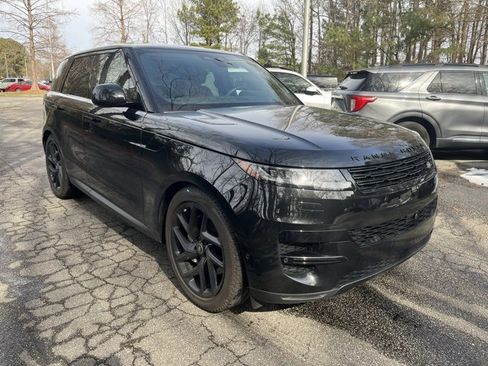 Certified 2025 Land Rover Range Rover Sport SE image 2
