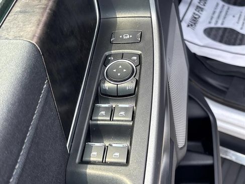 Used 2025 Ford F350 Lariat AWD/4WD image 27