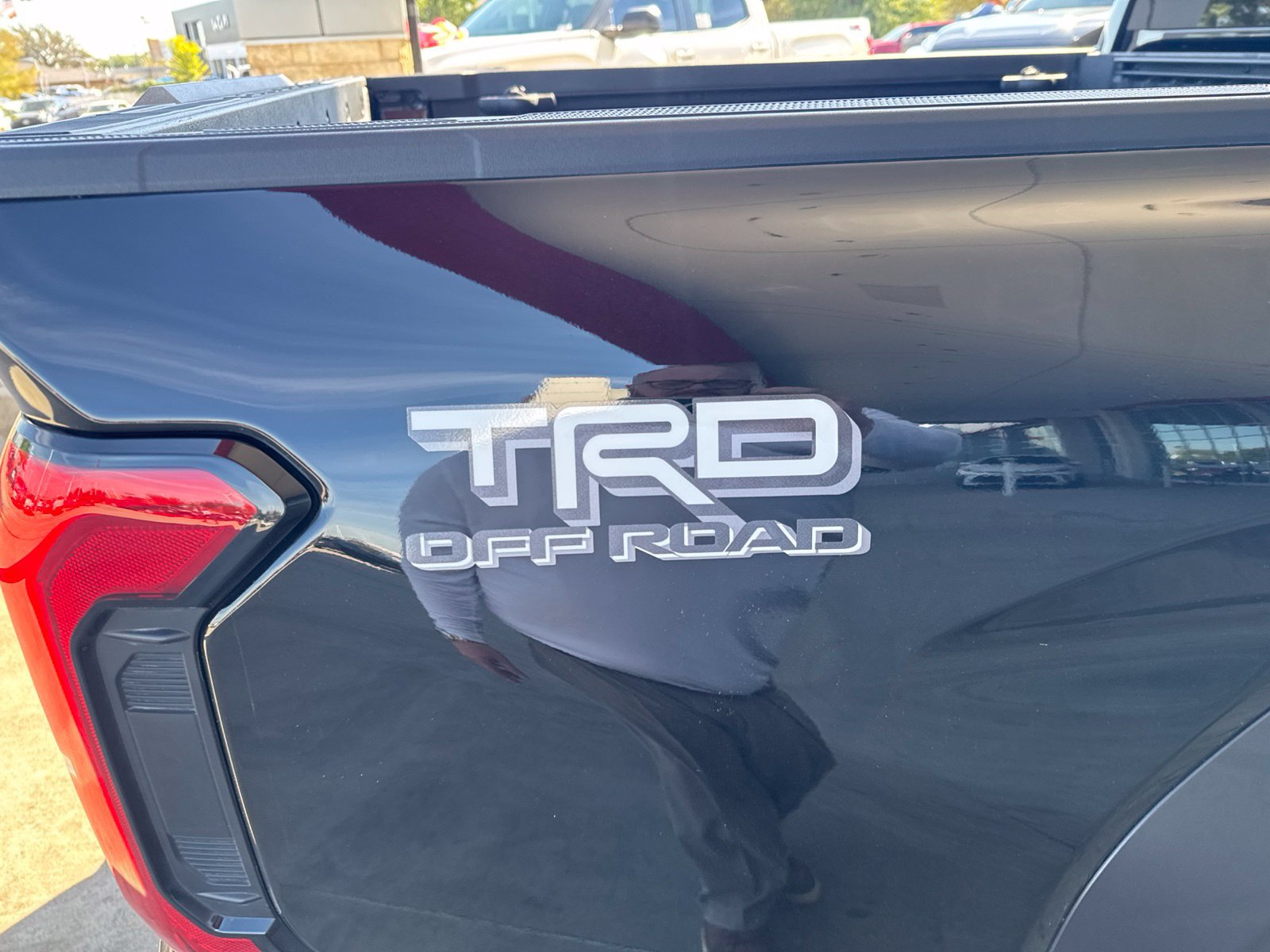 Used 2024 Toyota Tacoma TRD Off-Road w/ TRD Off Road Upgrade Package AWD/4WD image 20