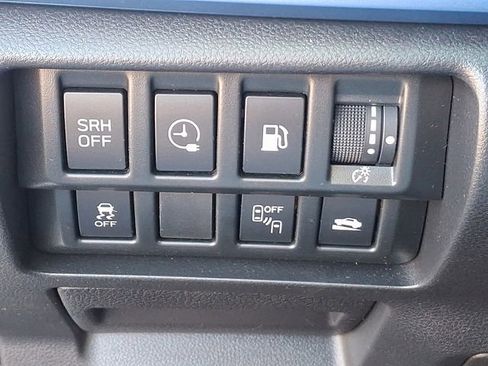 Used 2023 Subaru Crosstrek Hybrid image 24