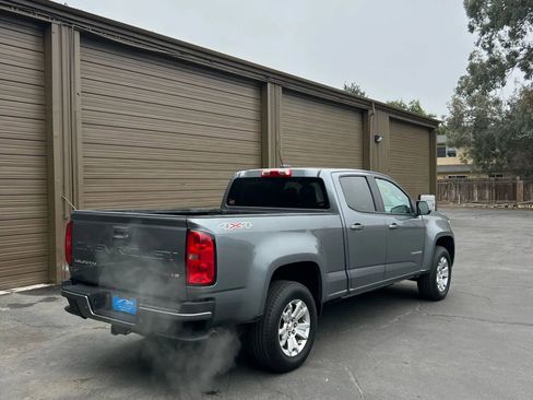 Used 2022 Chevrolet Colorado LT w/ Safety Package image 6
