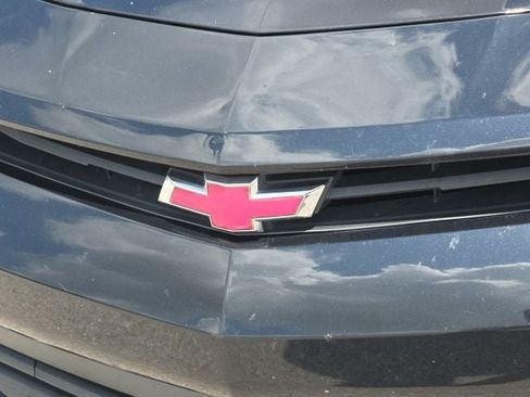 Used 2017 Chevrolet Camaro LT RWD image 9