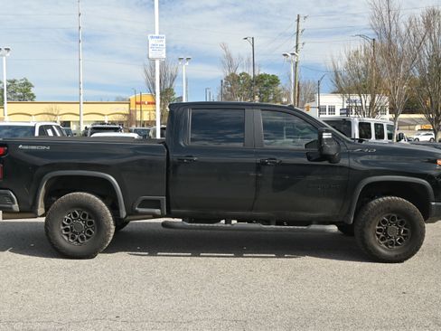 Used 2024 Chevrolet Silverado 2500 ZR2 w/ ZR2 Bison Edition image 16