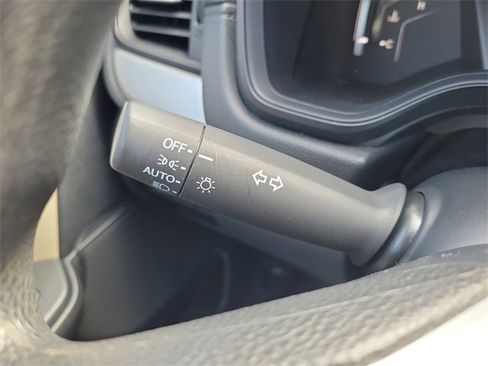 Used 2020 Honda CR-V LX image 28