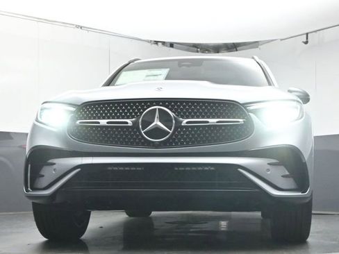 New 2026 Mercedes-Benz GLC 300 image 35