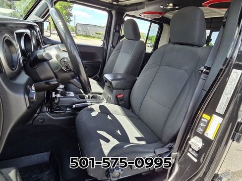Used 2021 Jeep Gladiator Sport AWD/4WD image 8