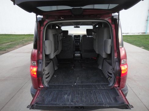 Used 2009 Honda Element EX image 17