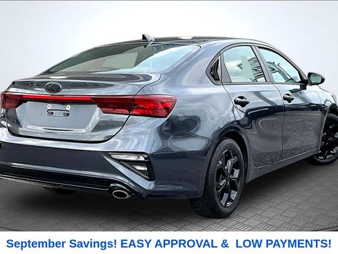 Used 2020 Kia Forte LXS FWD image 5