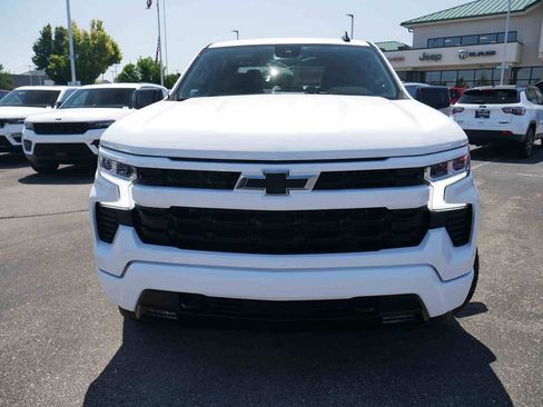 Used 2024 Chevrolet Silverado 1500 RST AWD/4WD image 3
