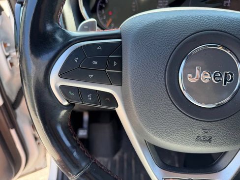 Used 2020 Jeep Grand Cherokee Trailhawk AWD/4WD image 29