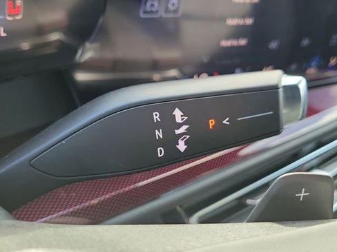New 2026 Chevrolet Traverse Z71 w/ Enhanced Driving Package AWD/4WD image 30