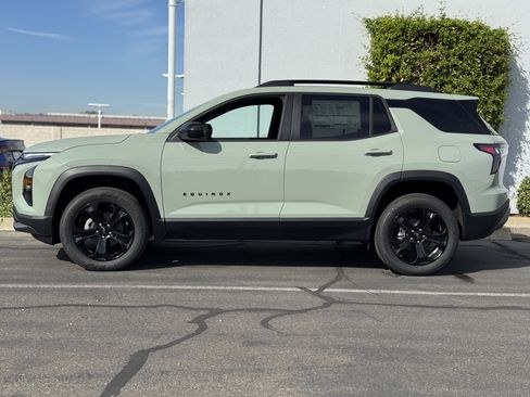 New 2026 Chevrolet Equinox LT image 4