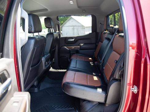 Used 2020 Chevrolet Silverado 1500 LT Trail Boss AWD/4WD image 22
