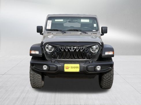 Used 2022 Jeep Wrangler Sport AWD/4WD image 2