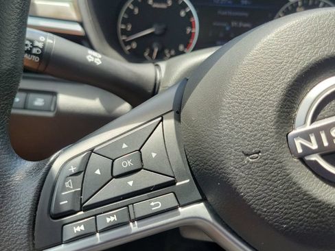 Used 2024 Nissan Altima 2.5 SV FWD image 20