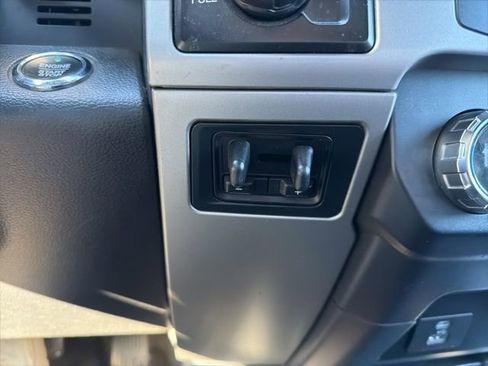 Certified 2022 Ford F250 Lariat w/ Black Appearance Package image 36